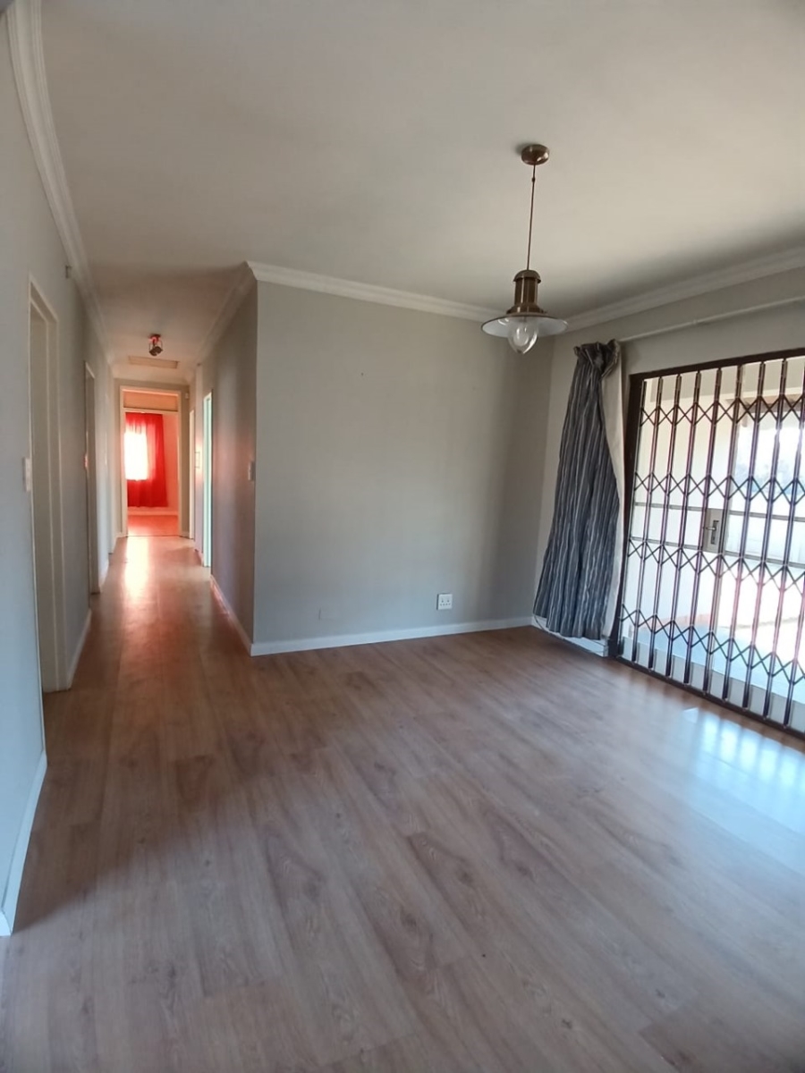 3 Bedroom Property for Sale in Vaalpark Free State